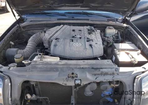 2005 Toyota 4Runner Sr5 Sport V6 from USA, damaged, VIN JTEZU14R950053597